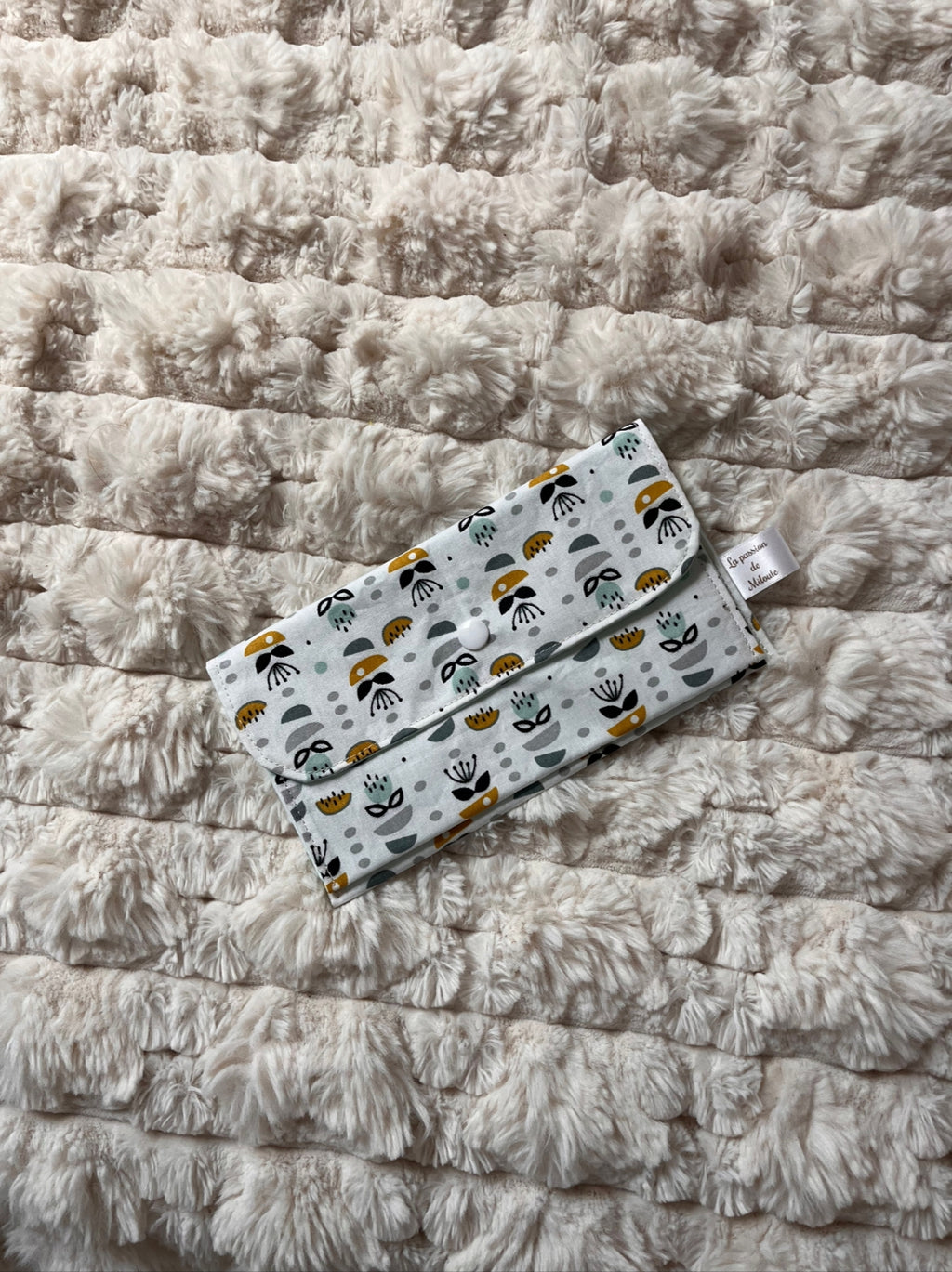 Pochette multi fonctions - Modèle Framboisine