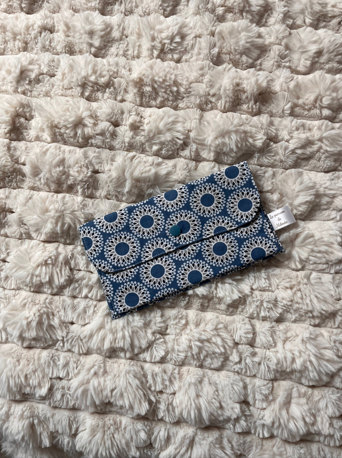 Pochette multi fonctions - Modèle Framboisine