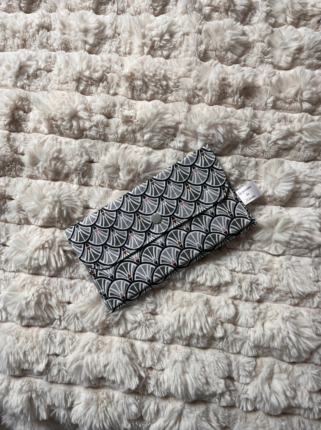 Pochette multi fonctions - Modèle Framboisine