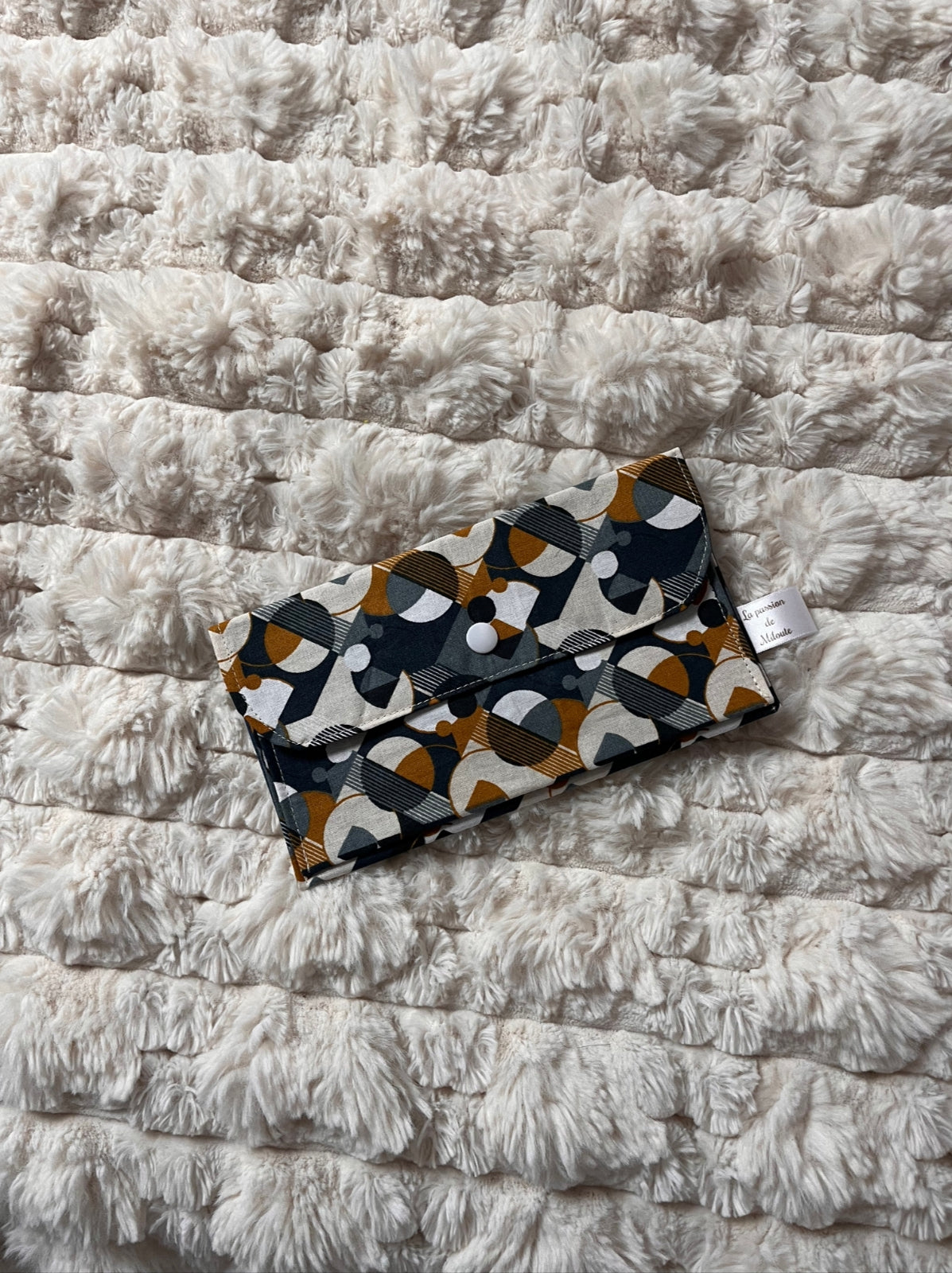 Pochette multi fonctions - Modèle Framboisine