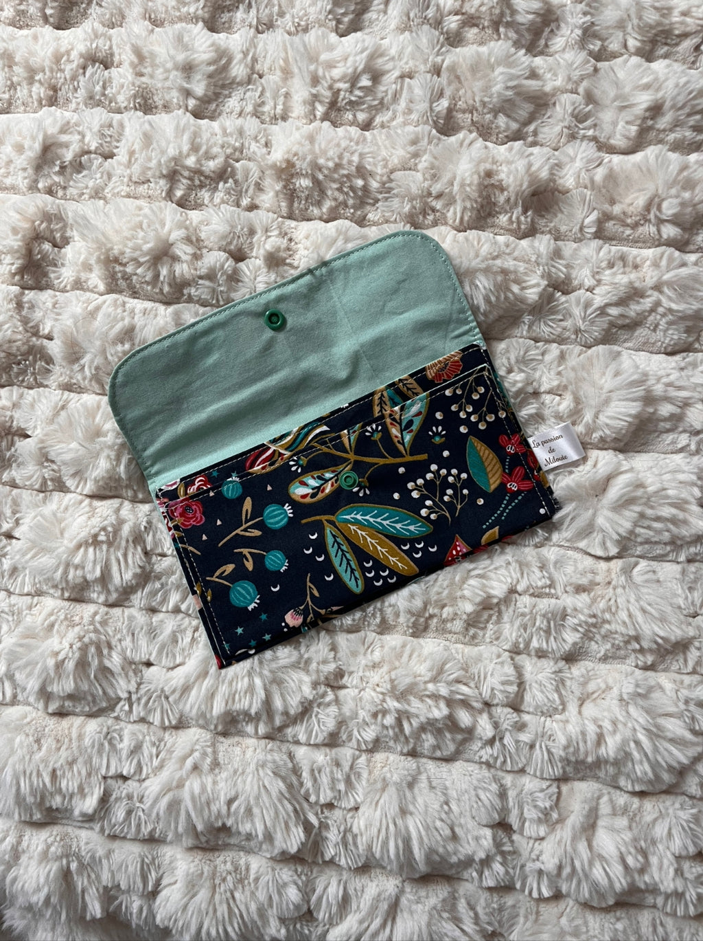 Pochette multi fonctions - Modèle Framboisine