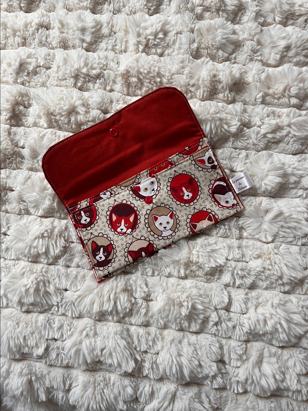 Pochette multi fonctions - Modèle Framboisine