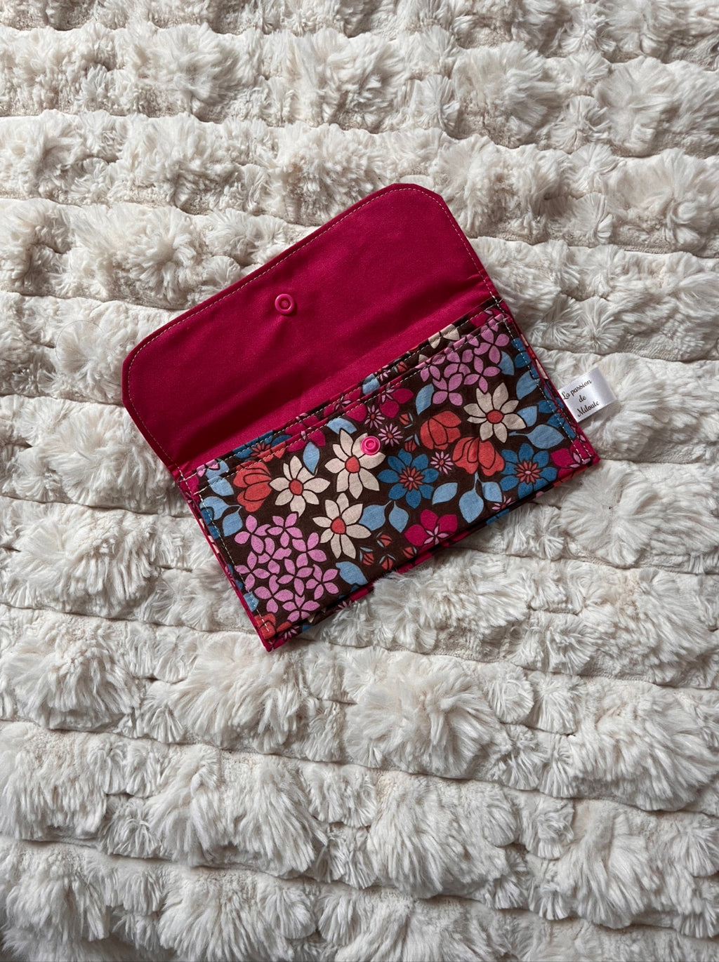 Pochette multi fonctions - Modèle Framboisine