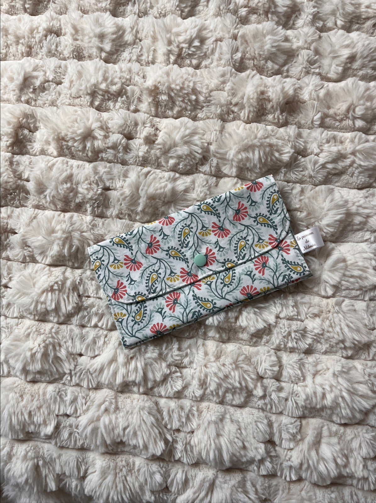Pochette multi fonctions - Modèle Framboisine
